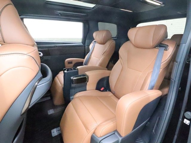 TOYOTA VELLFIRE  HYBRID 2025 Image 31