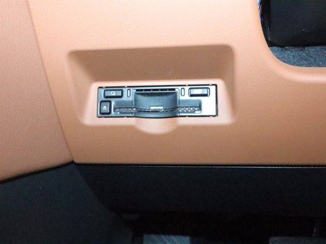 TOYOTA VELLFIRE  HYBRID 2025 Image 31