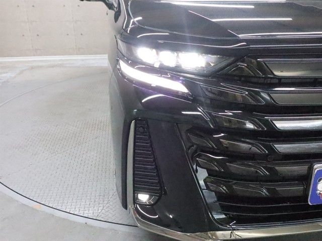 TOYOTA VELLFIRE  HYBRID 2025 Image 31
