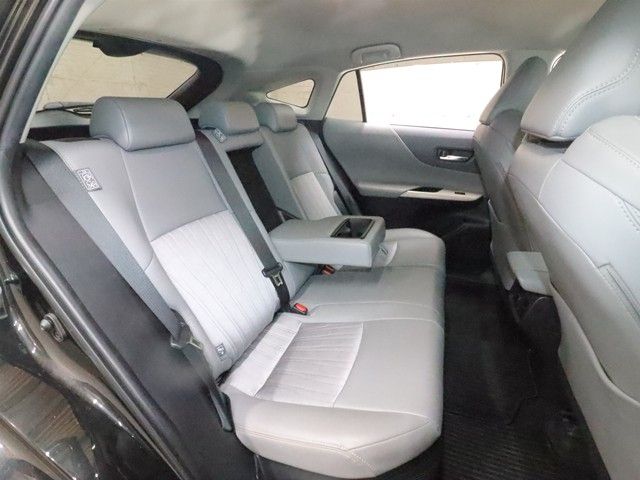 TOYOTA HARRIER HYBRID 2023 Image 31