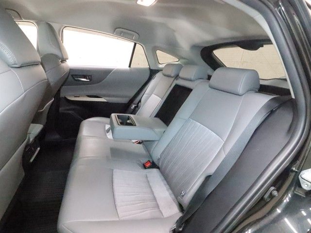 TOYOTA HARRIER HYBRID 2023 Image 31