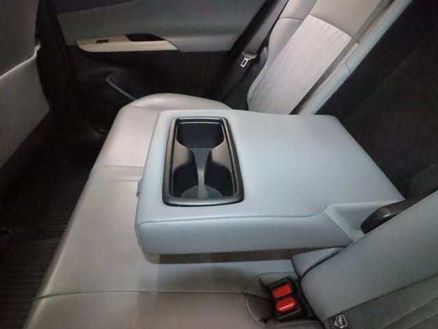 TOYOTA HARRIER HYBRID 2023 Image 31