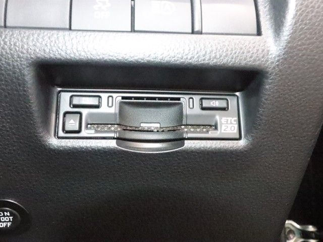 TOYOTA HARRIER HYBRID 2023 Image 31