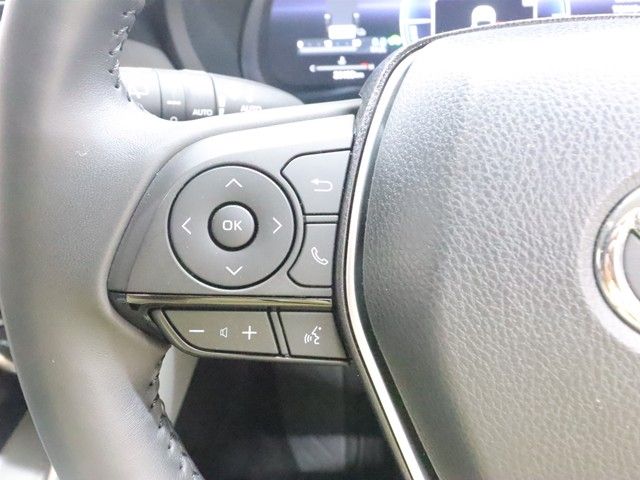 TOYOTA HARRIER HYBRID 2023 Image 31