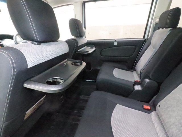 NISSAN SERENA  S-HYBRID 2015 Image 31