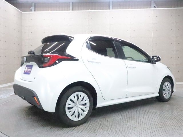 TOYOTA YARIS HYBRID 2023 Image 31