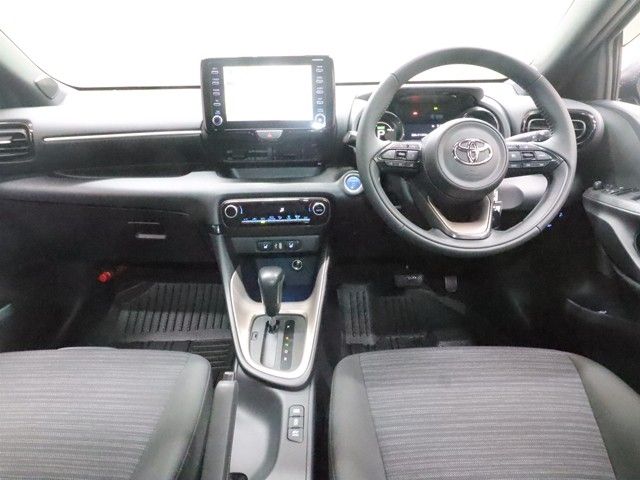 TOYOTA YARIS HYBRID 2023 Image 31