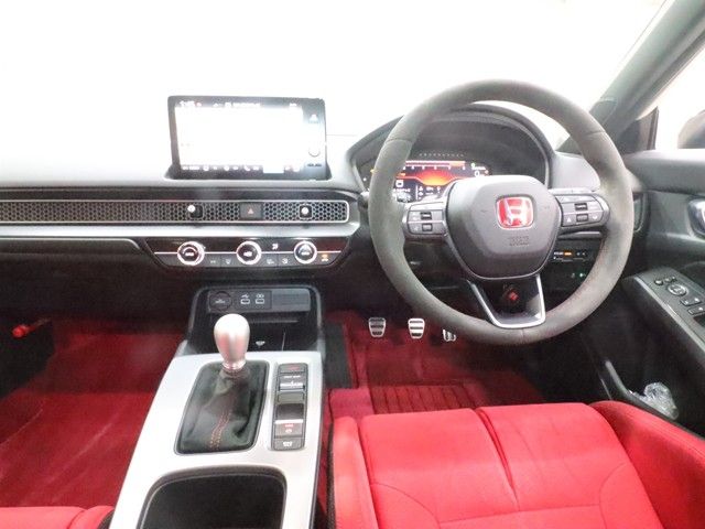 HONDA CIVIC HATCHBACK 2024 Image 31