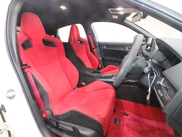 HONDA CIVIC HATCHBACK 2024 Image 31