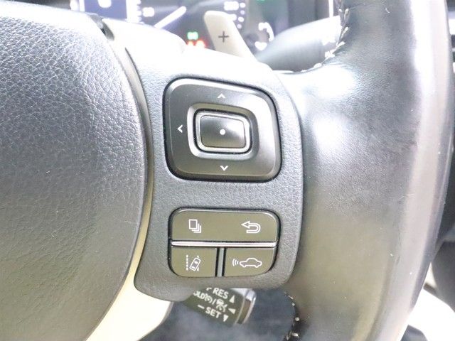 TOYOTA LEXUS IS300H 2017 Image 31