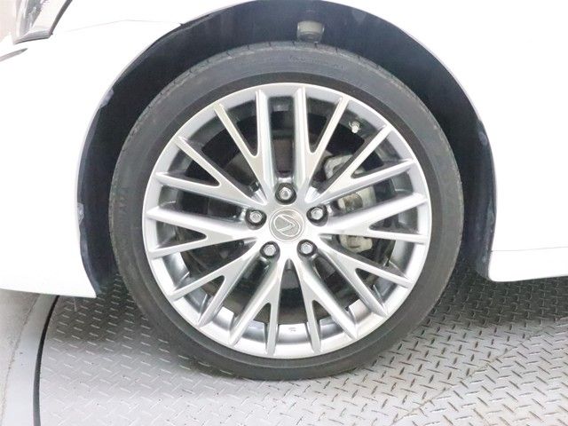 TOYOTA LEXUS IS300H 2017 Image 31