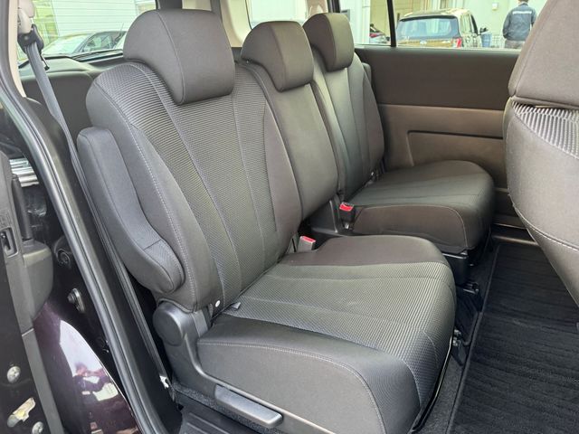 MAZDA PREMACY 2016 Image 31