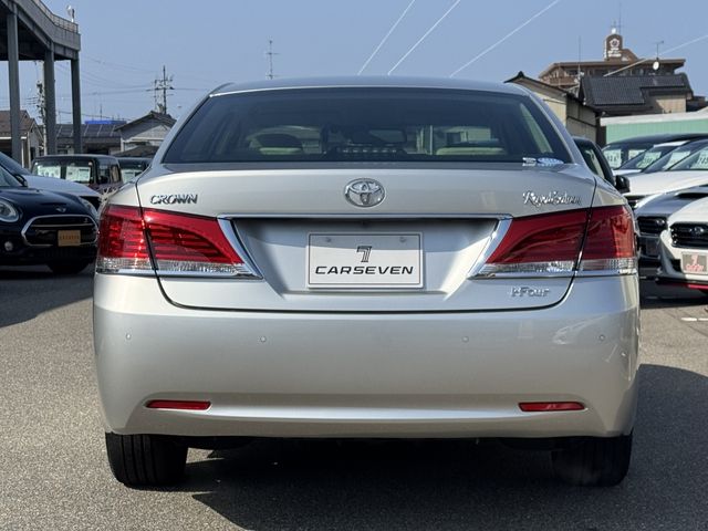TOYOTA CROWN SEDAN 4WD 2017 Image 31