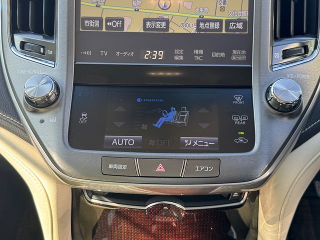 TOYOTA CROWN SEDAN 4WD 2017 Image 31