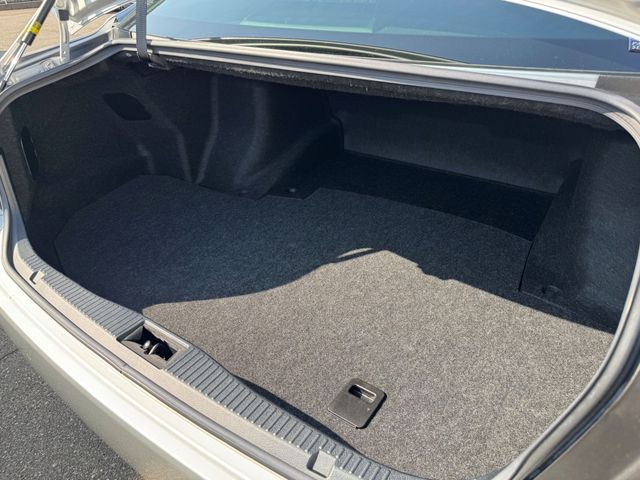 TOYOTA CROWN SEDAN 4WD 2017 Image 31