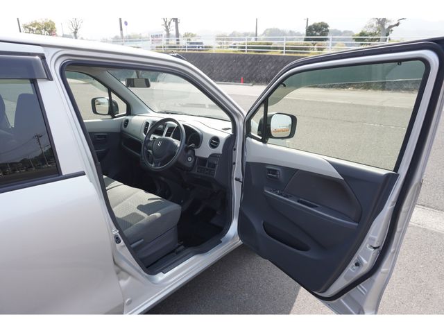 SUZUKI WAGON R 2014 Image 31