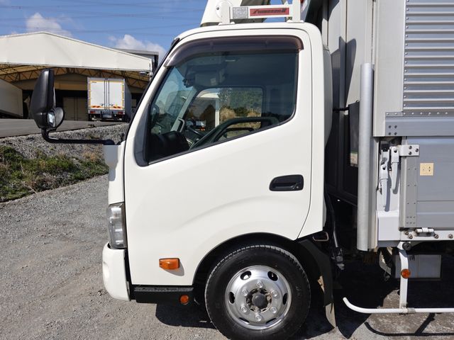 TOYOTA DYNA 2014 Image 31