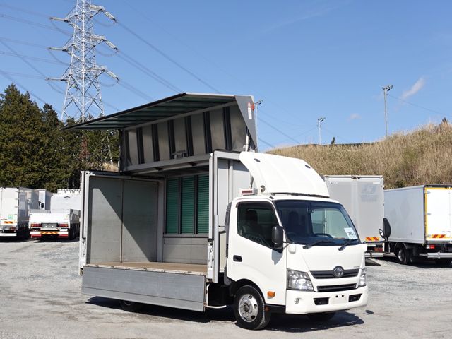 TOYOTA DYNA 2014 Image 31