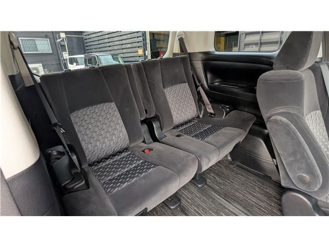 TOYOTA ALPHARD 2016 Image 31