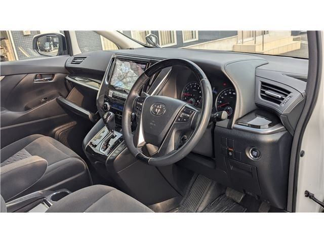TOYOTA ALPHARD 2016 Image 31