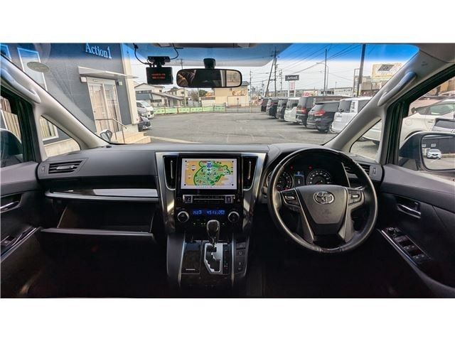 TOYOTA ALPHARD 2016 Image 31