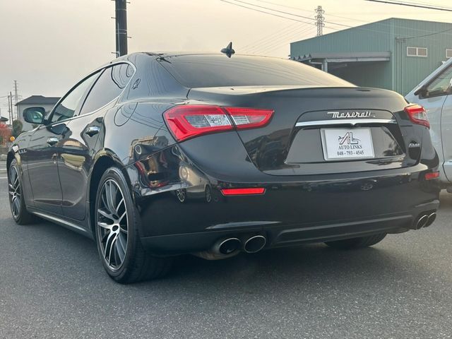 MASERATI GHIBLI SEDA 2017 Image 31