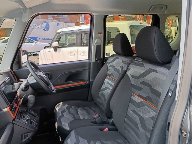 DAIHATSU TANTO FAN CROSS 2023 Image 31