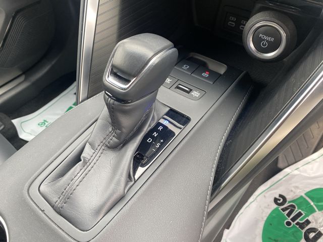 TOYOTA HARRIER HYBRID 2024 Image 31