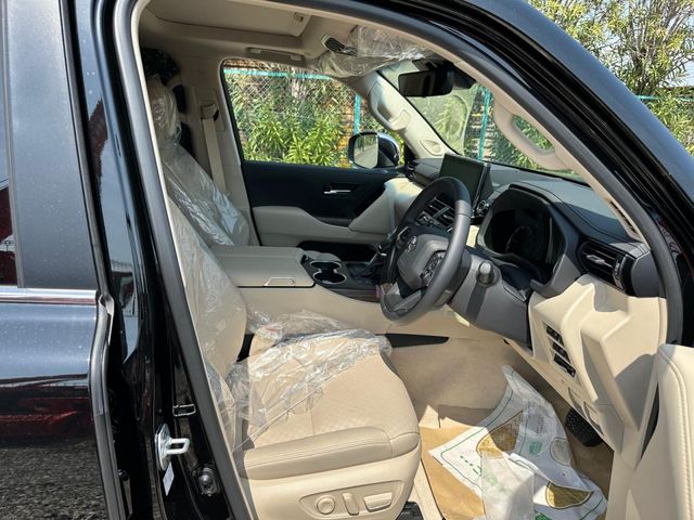 TOYOTA LANDCRUISER WAGON 2023 Image 31