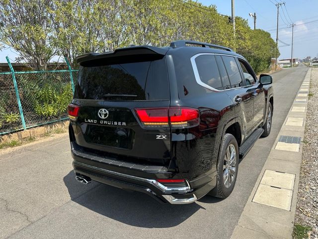 TOYOTA LANDCRUISER WAGON 2023 Image 31