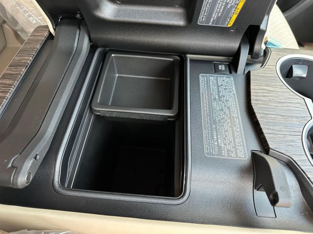 TOYOTA LANDCRUISER WAGON 2023 Image 31