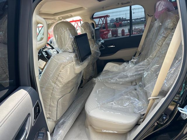 TOYOTA LANDCRUISER WAGON 2023 Image 31