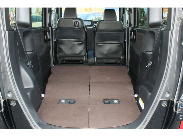 HONDA N BOX CUSTOM 2020 Image 31