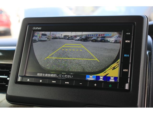 HONDA N BOX CUSTOM 2020 Image 31