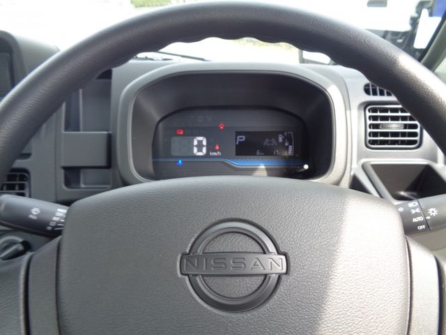 NISSAN CLIPPER TRUCK 2026 Image 31