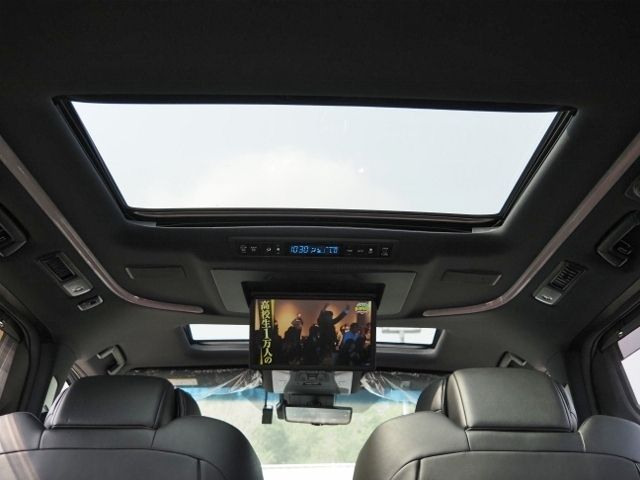 TOYOTA ALPHARD 4WD 2021 Image 31