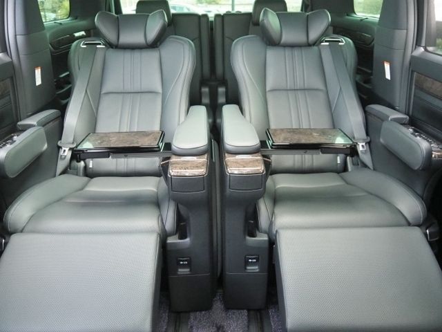 TOYOTA ALPHARD 4WD 2021 Image 31