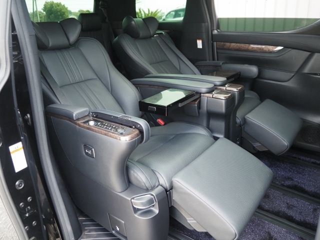 TOYOTA ALPHARD 4WD 2021 Image 31
