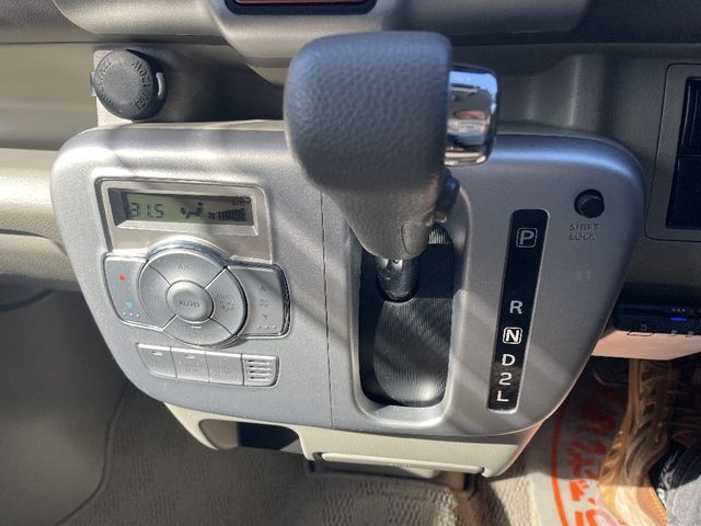 SUZUKI EVERY WAGON 4WD 2021 Image 31