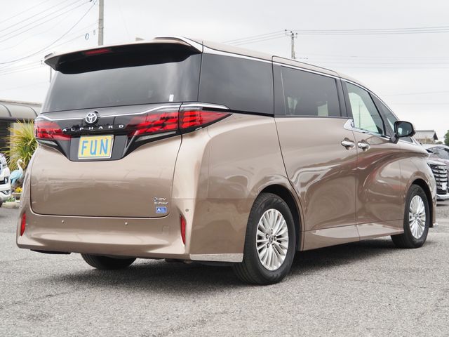 TOYOTA ALPHARD HYBRID 4WD 2023 Image 31