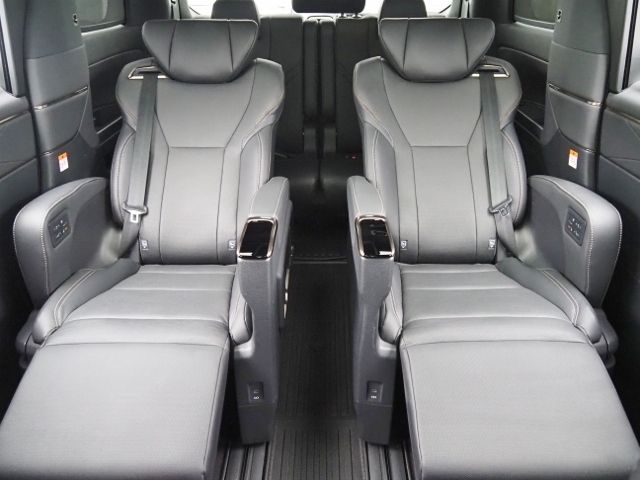 TOYOTA ALPHARD HYBRID 4WD 2023 Image 31