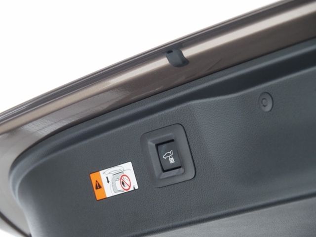 TOYOTA ALPHARD HYBRID 4WD 2023 Image 31