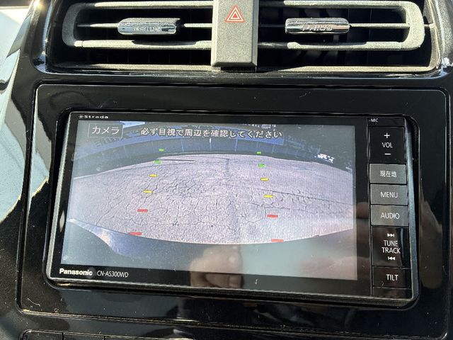 TOYOTA PRIUS 2016 Image 31