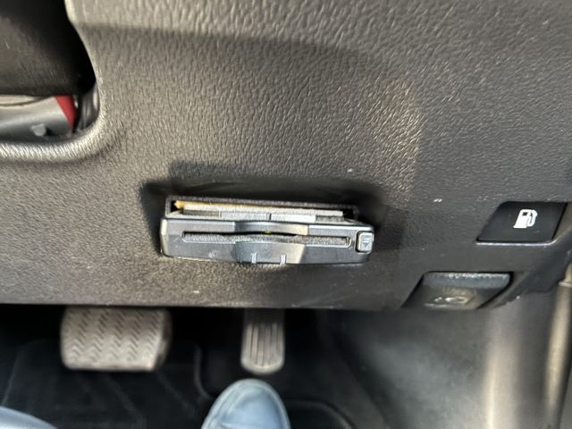 TOYOTA PRIUS 2016 Image 31