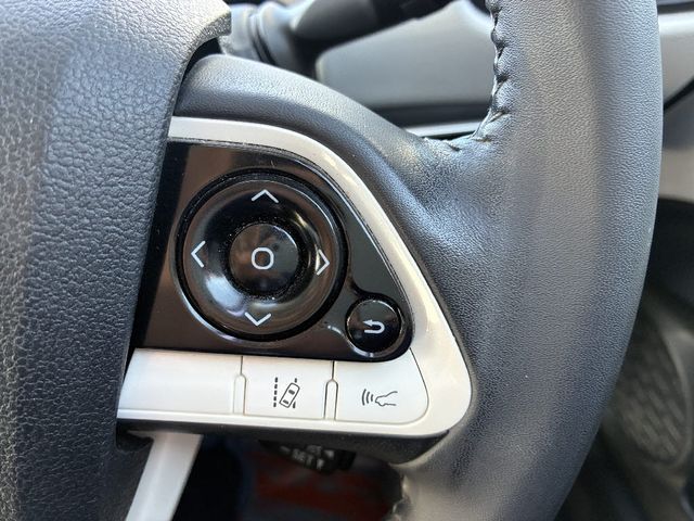 TOYOTA PRIUS 2016 Image 31