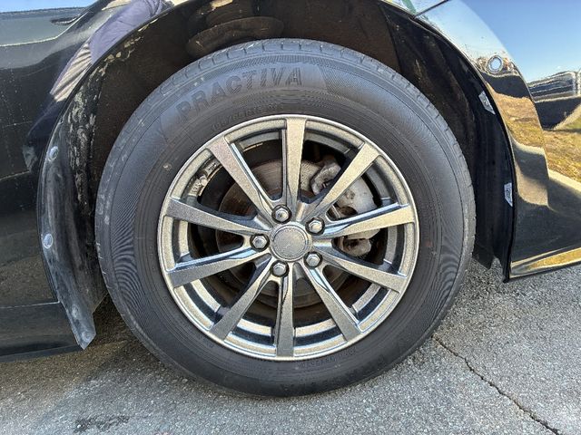 TOYOTA PRIUS 2016 Image 31