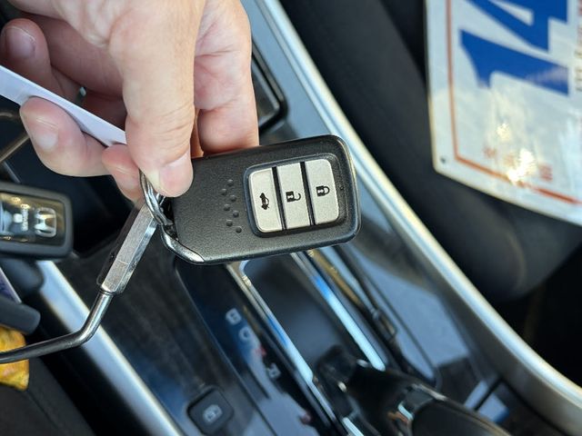 HONDA ACCORD HYBRID 2014 Image 31