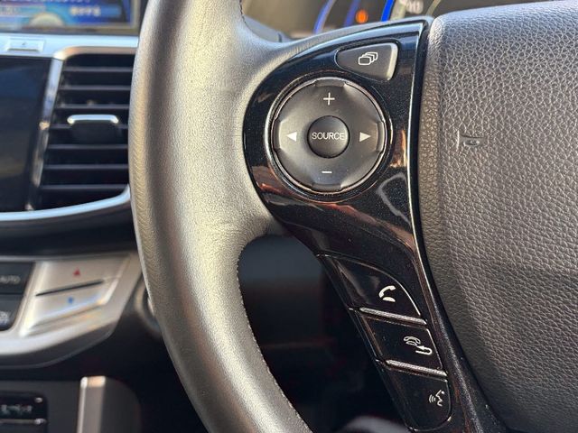 HONDA ACCORD HYBRID 2014 Image 31