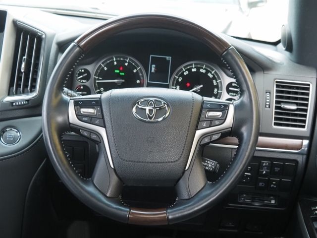 TOYOTA LANDCRUISER WAGON 2020 Image 31