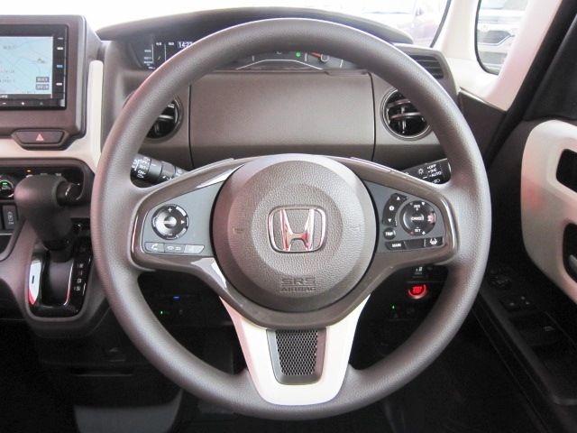 HONDA N BOX 2022 Image 31